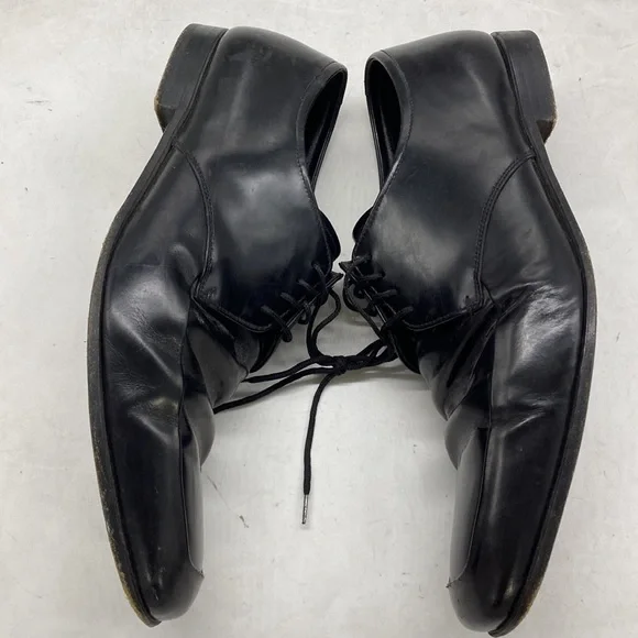 Prada Men’s black with laces dress shoes sz 10